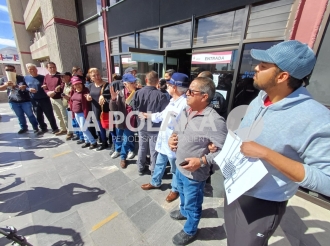 Se Busca Por Ladrón 